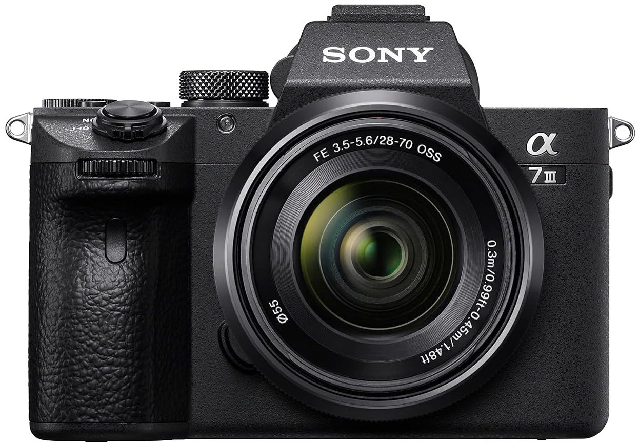 Sony A7 Iii Full-Frame Mirrorless Interchangeable-Lens 64 GB Camera (With 28-70Mm F3.5-5.6 Oss Lens), 2X Optical Zoom,24.2MP