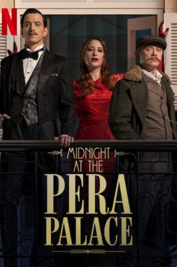 Pera Palas'ta Gece Yarısı