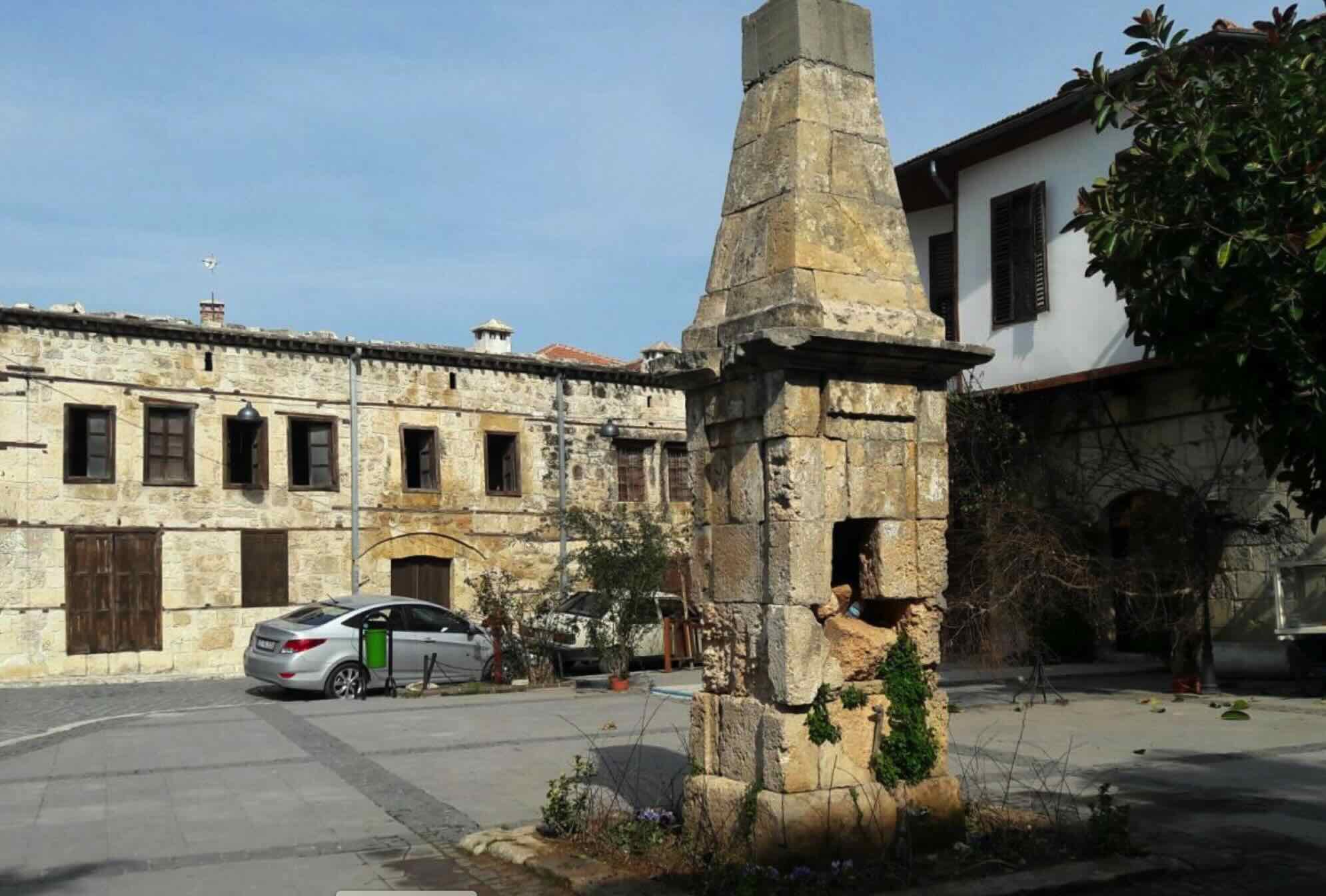 Tarihi Tarsus Evleri