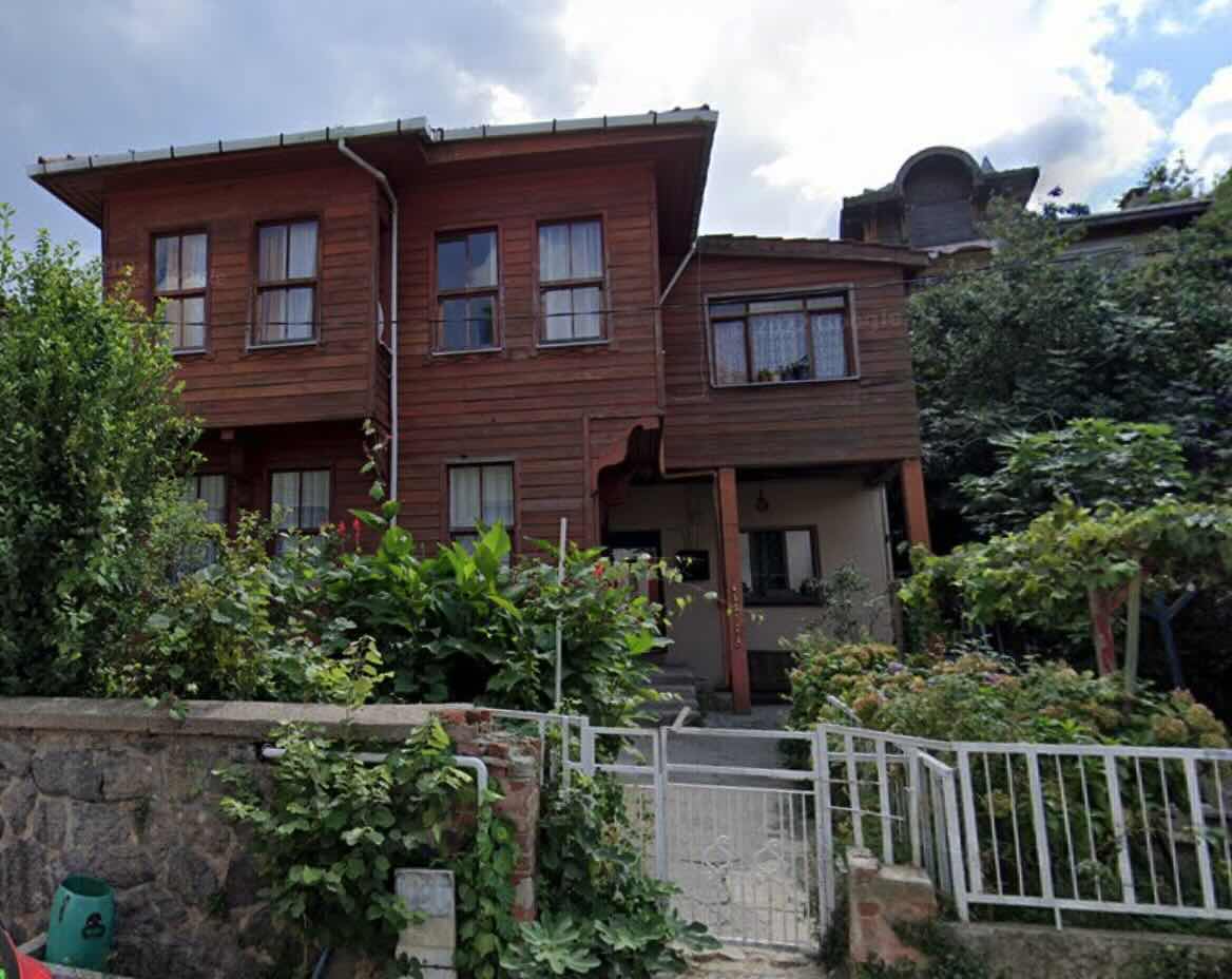 Deha Dizisi Ev