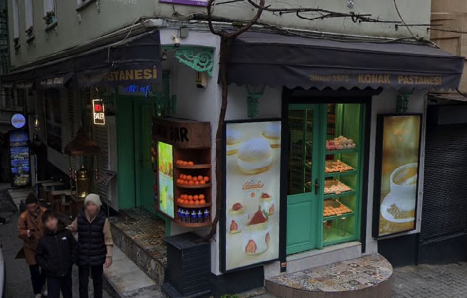 Selena’nın Pastanesi 