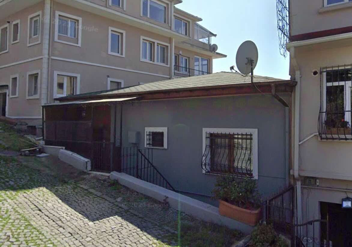 Canfeza ve Mahir'in Evi