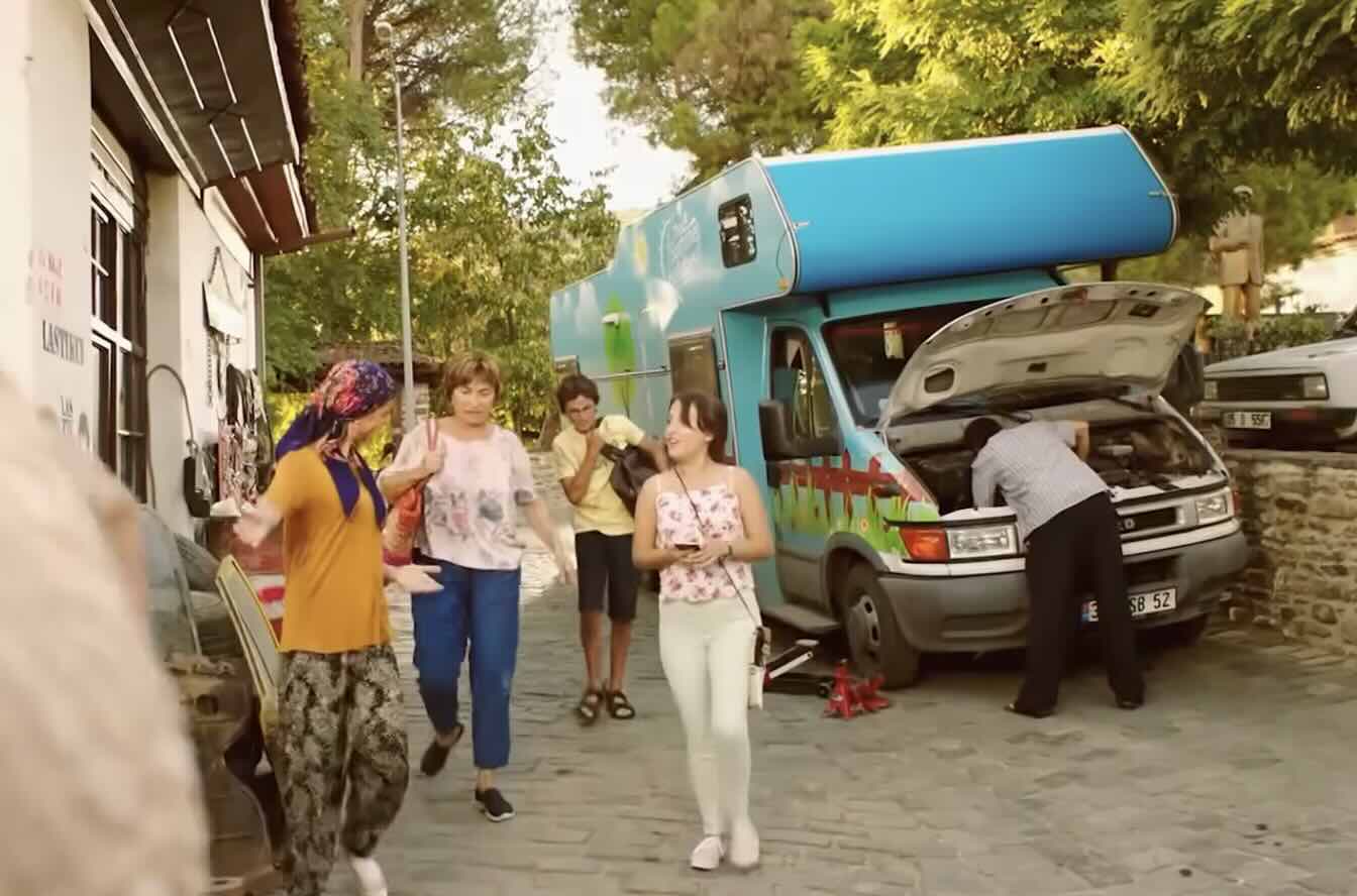 Görevimiz Tatil Filmi Tamirci