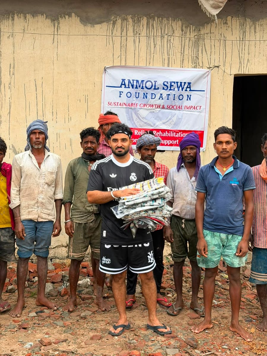 Cloths Distribution