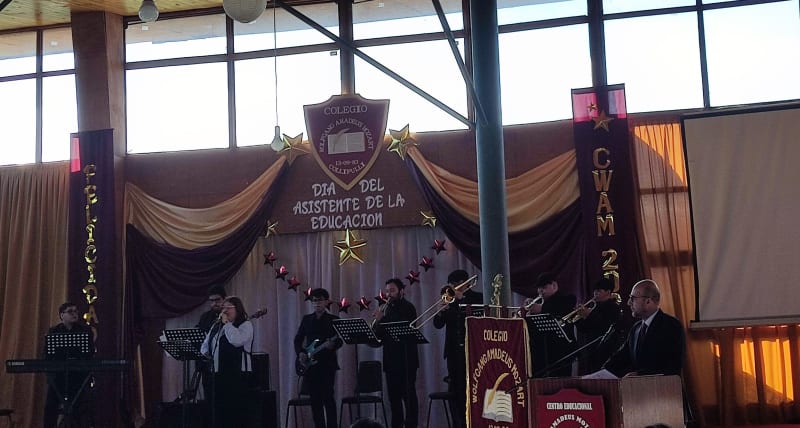 Acto Día del Asistente de la educación 2024.