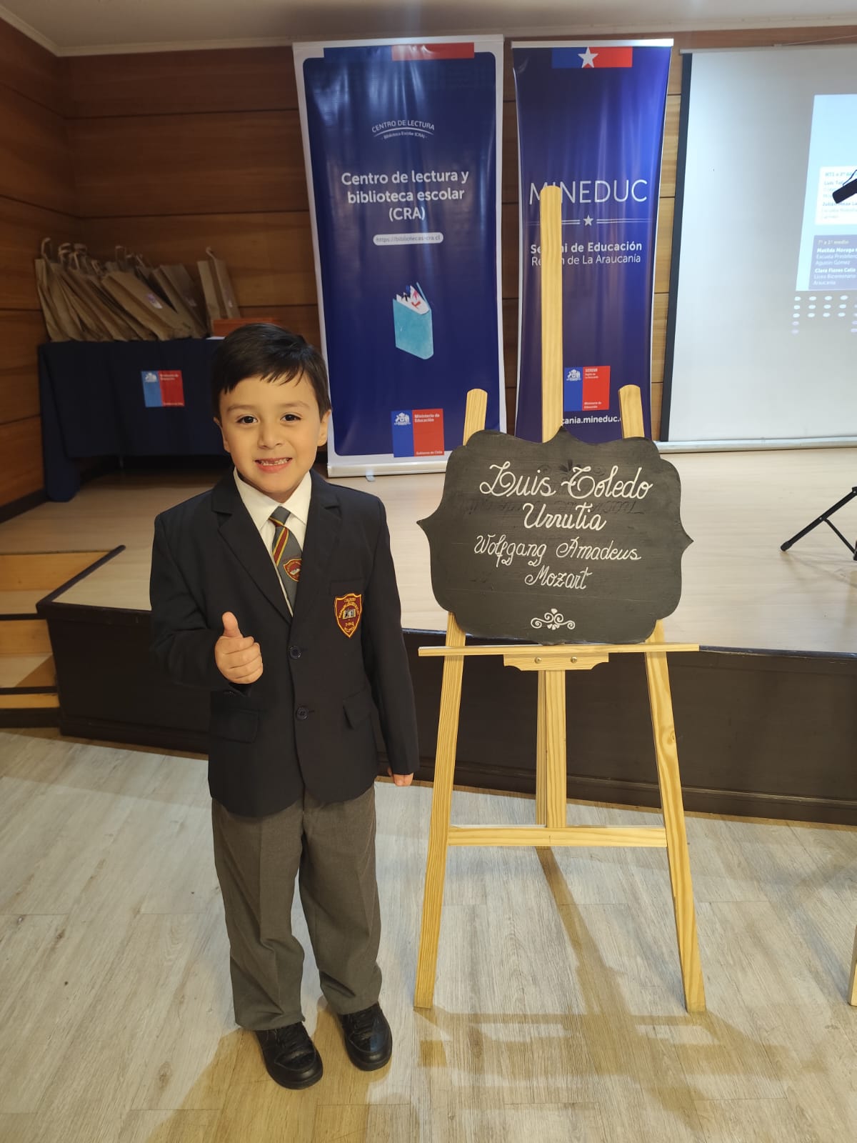 ESTUDIANTES REGION DE LA ARAUCANIA RECIBEN RECONOCIMIENTO  DE BOOKTUBERS BIBLIOTECAS ESCOLARES (CRA)2026