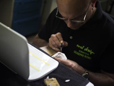 Collaborazione laboratorio odontotecnico estetico Oral Design