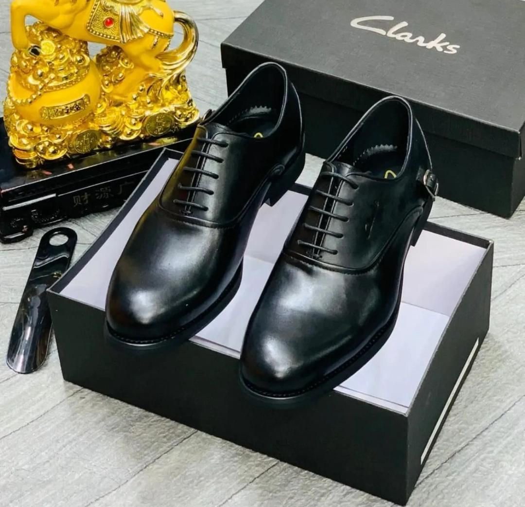 ORIGINAL CLARKS CORPORATE SHOE