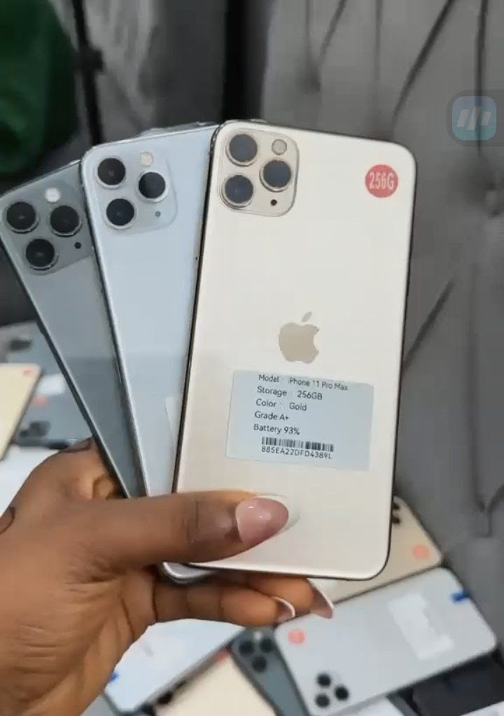 Uk 🇬🇧 11pro max 256gb