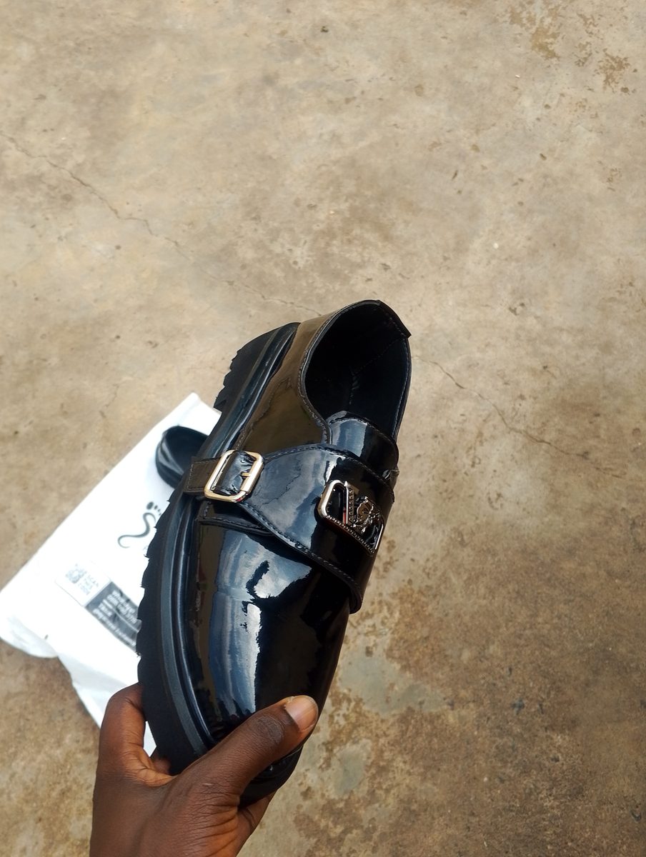 Unisex footwear