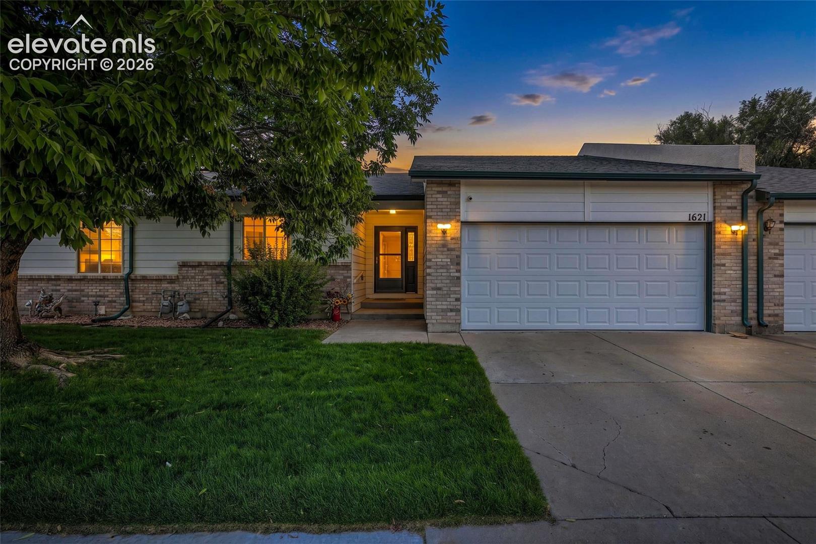 1621 Horseshoe Place