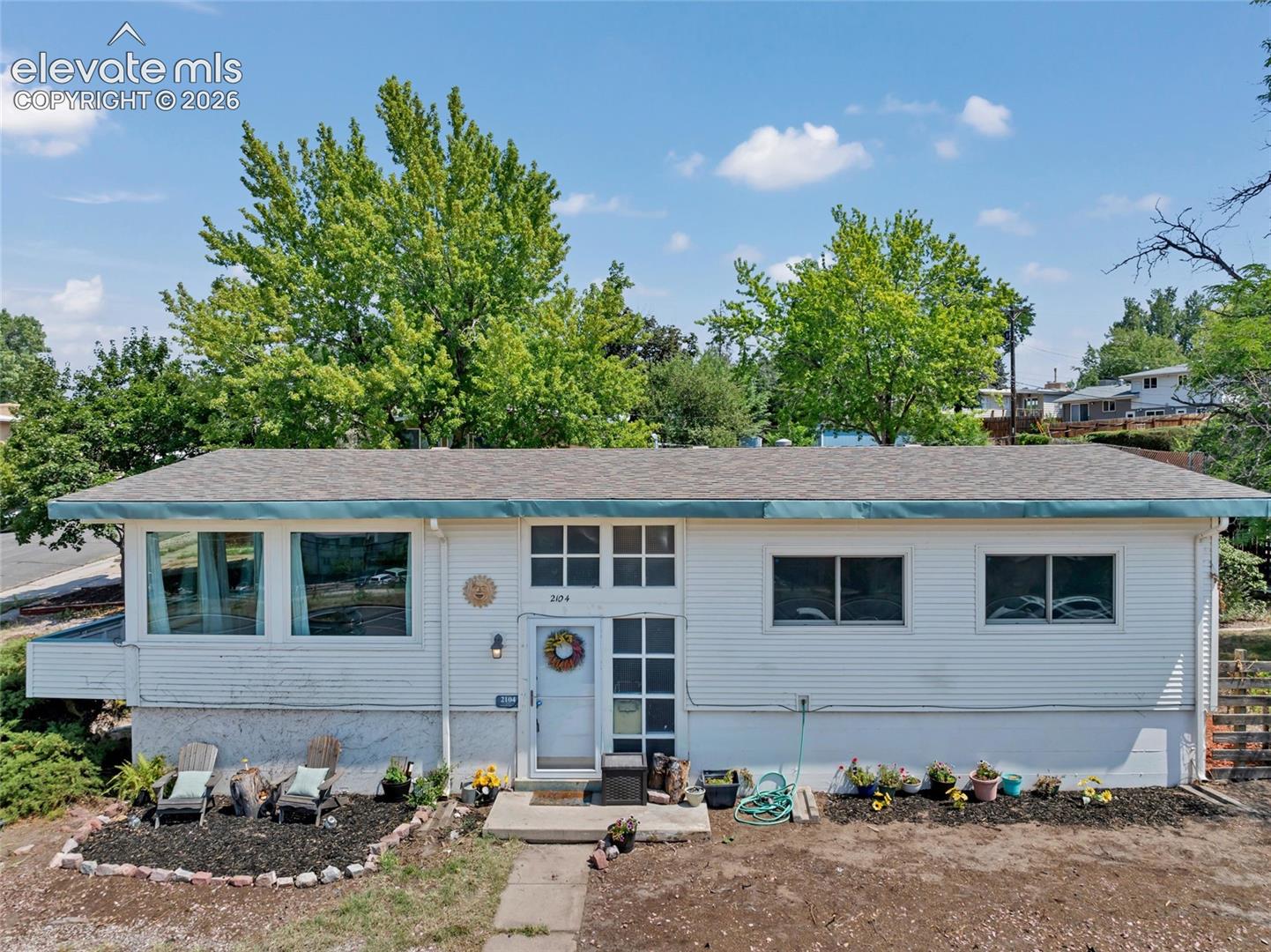2104 Constitution Avenue