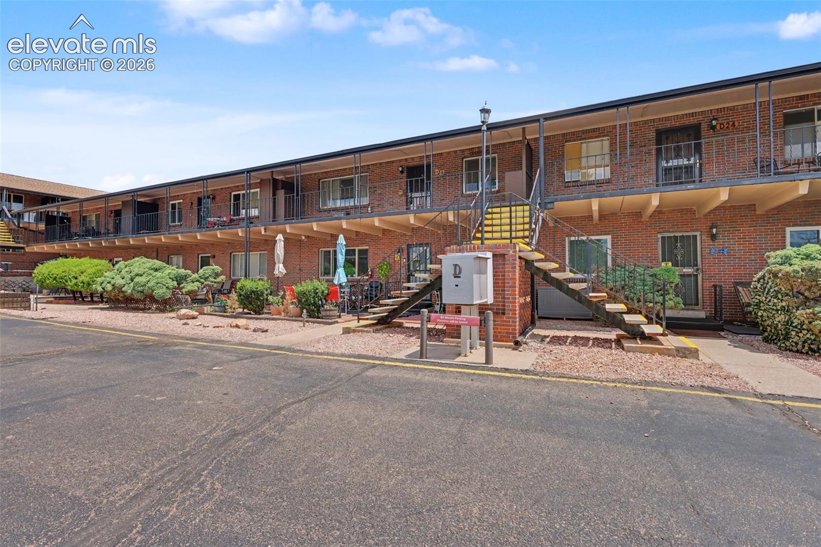 434 Valley Hi Circle