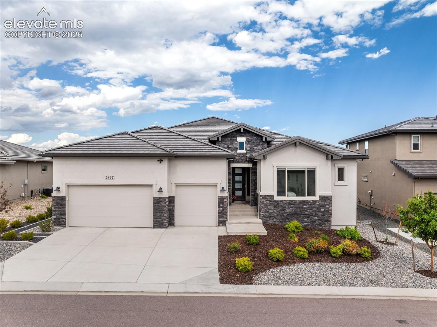 3467 Skywatch Heights