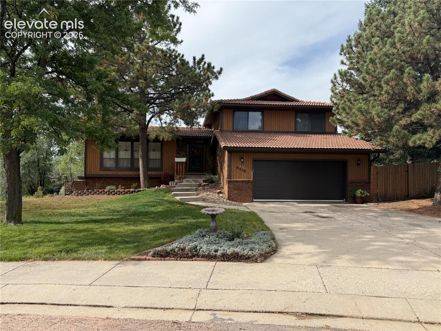 6438 Hawkeye Circle