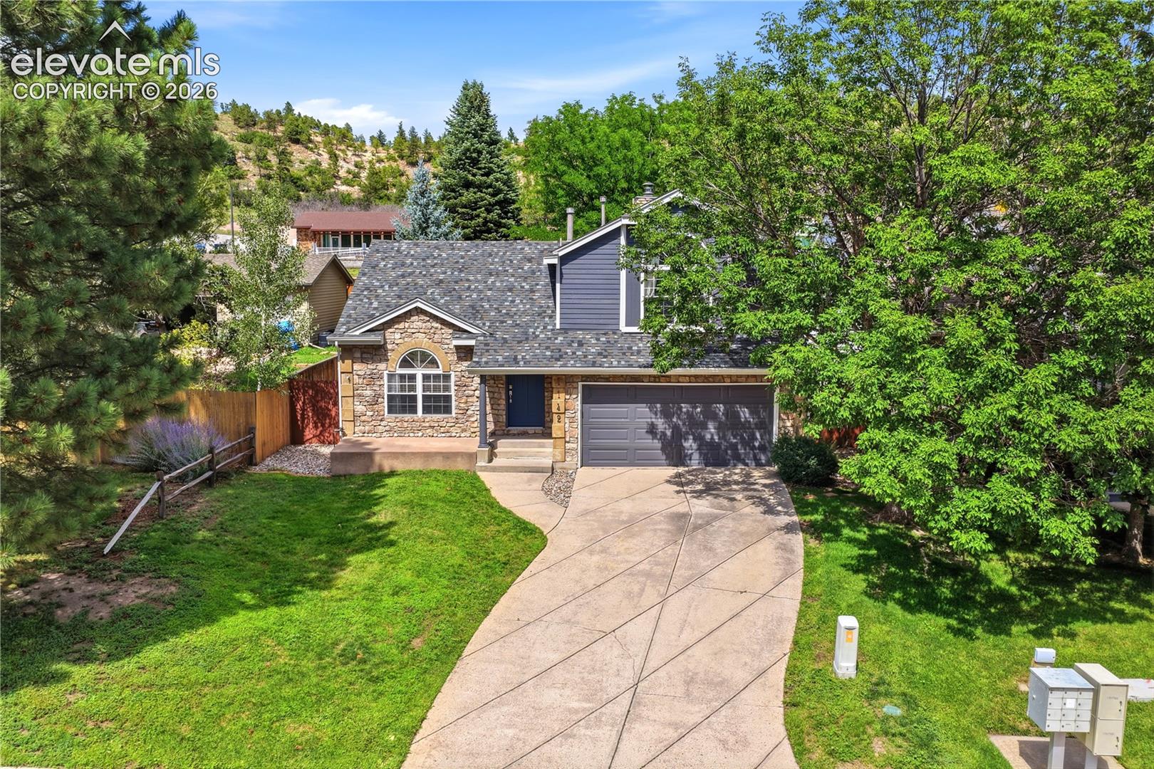 1142 Dancing Horse Drive
