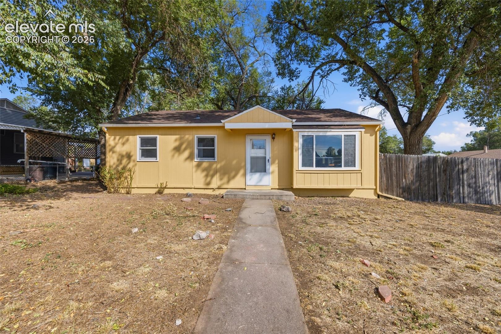 412 Lynn Avenue