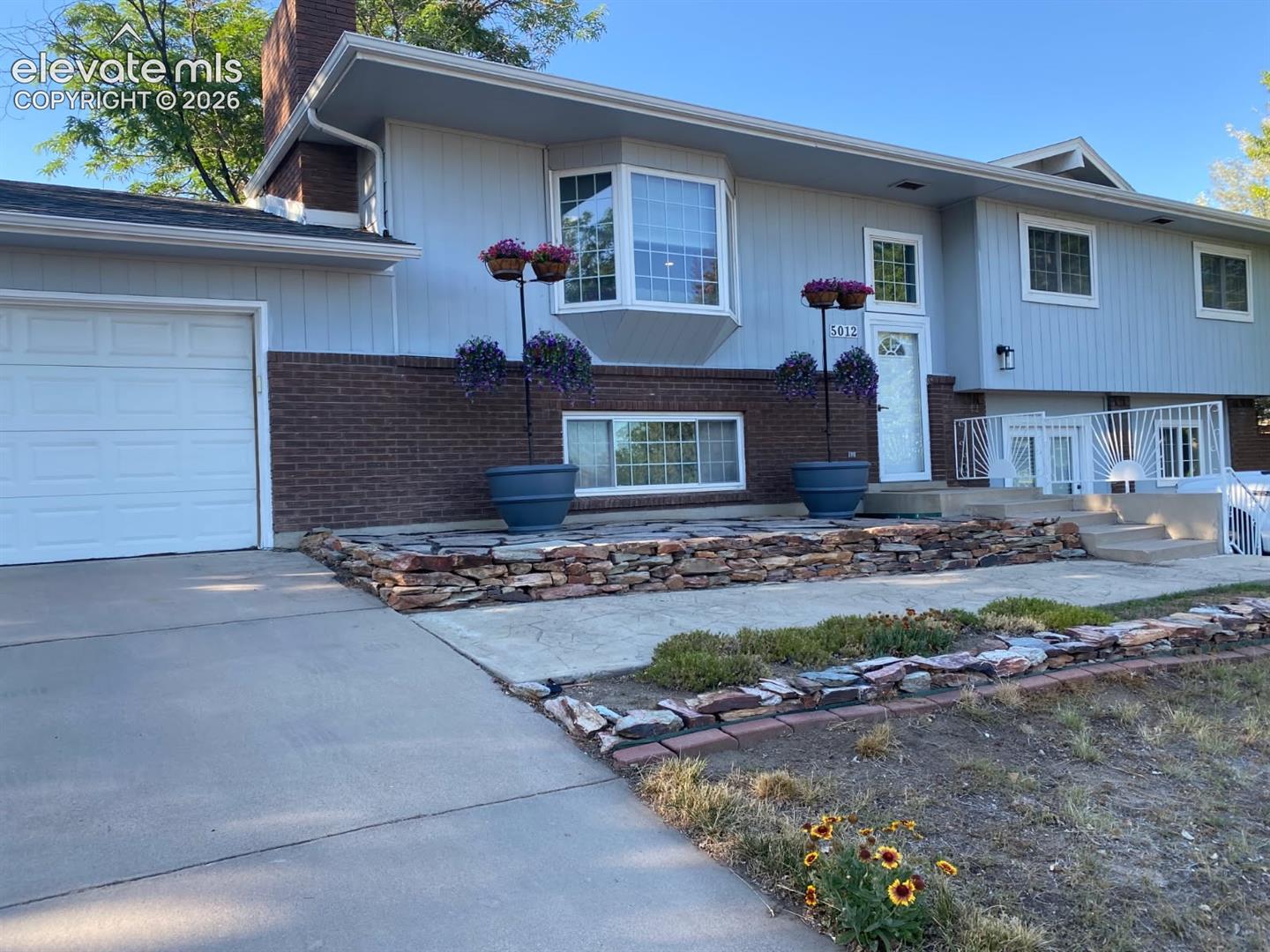 5012 Alteza Drive