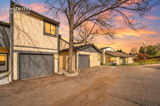 4883 Bluestem