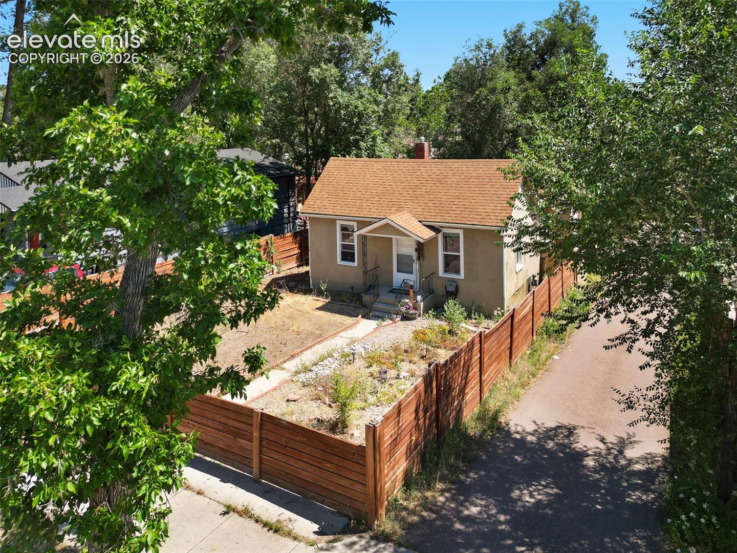 1013 Platte Avenue