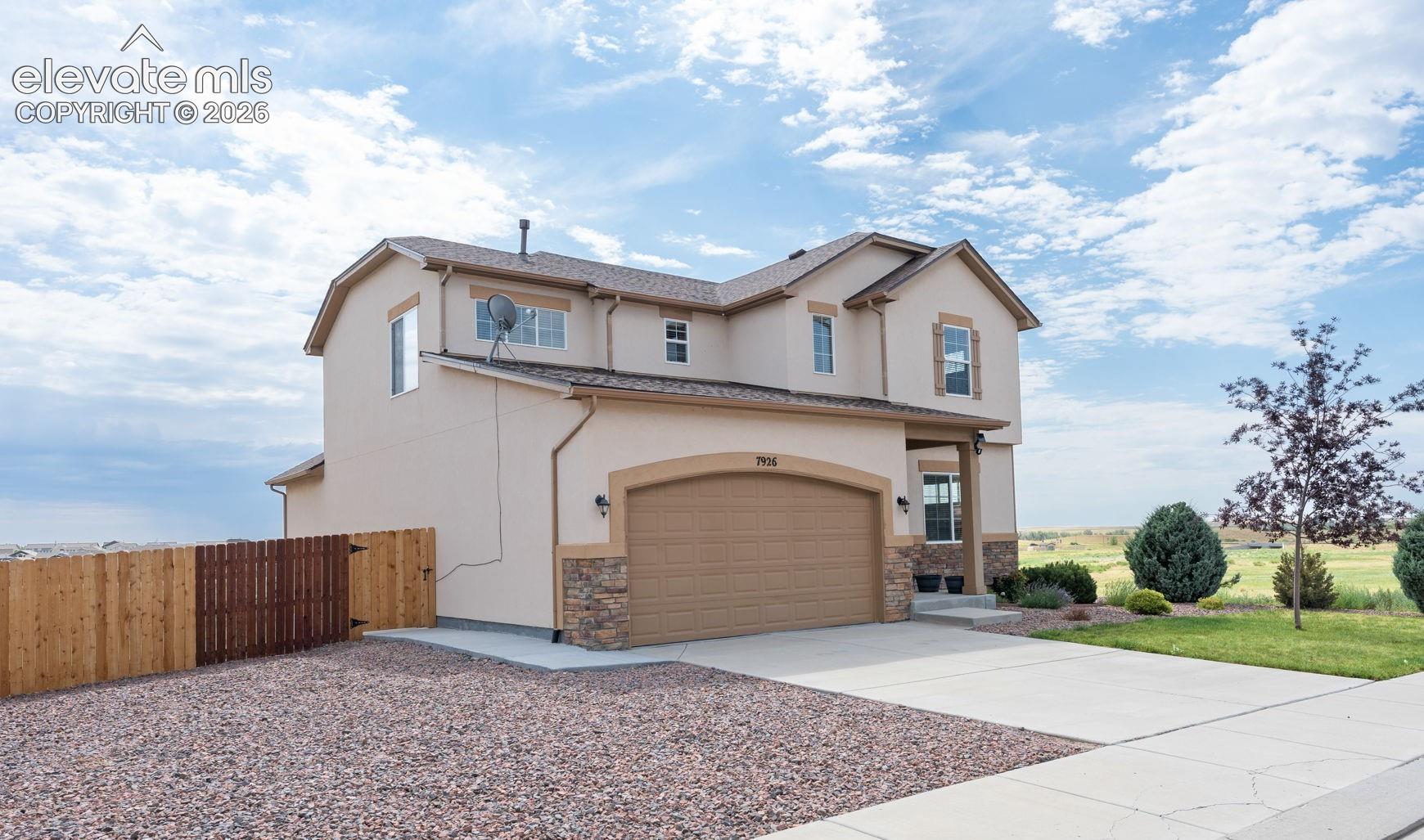 7926 Dutch Loop