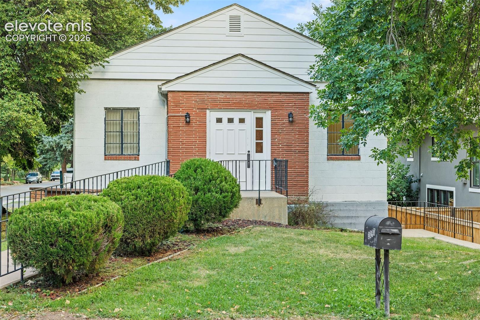 3090 7th Street