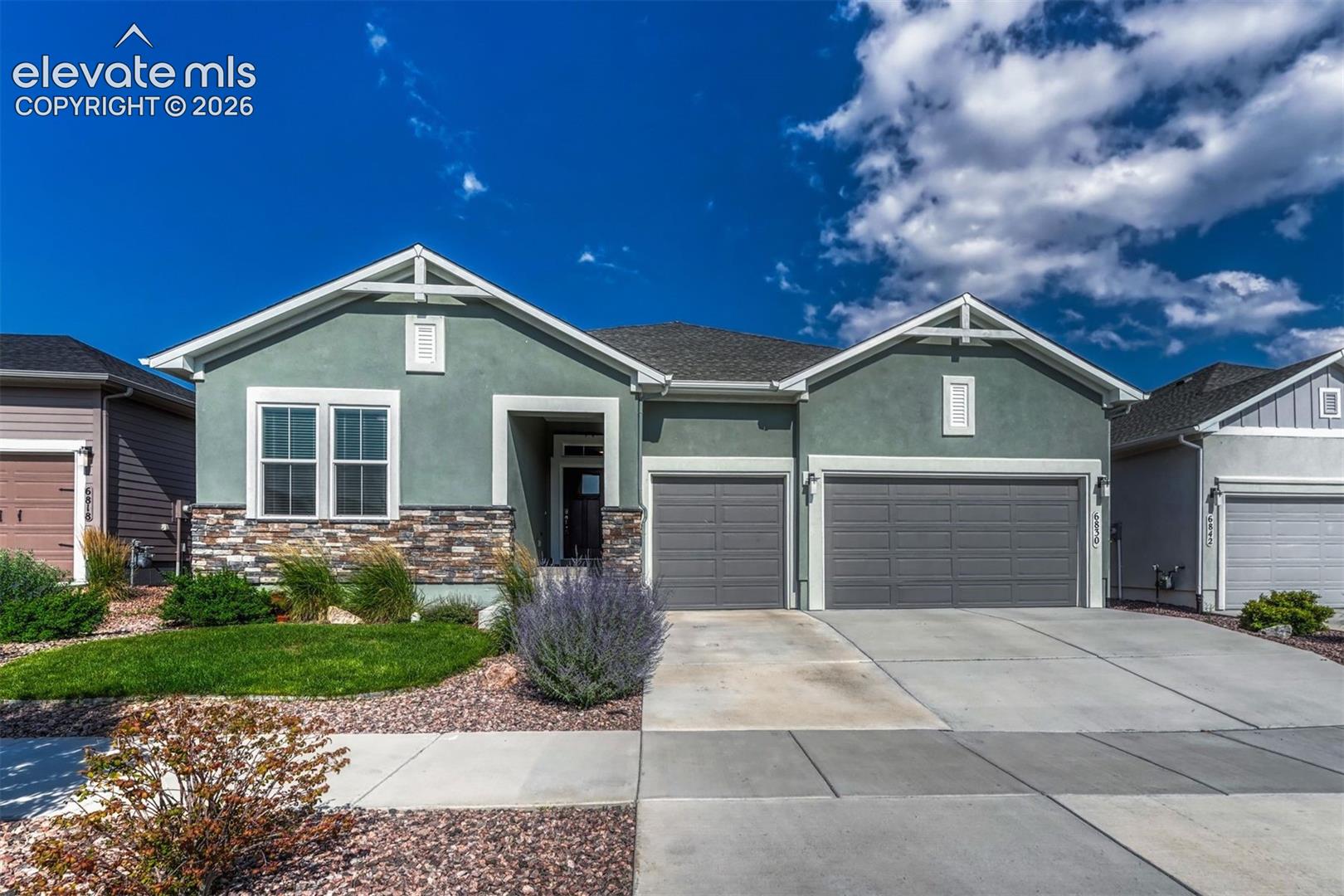 6830 Enclave Vista Loop