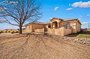 1225 Parkridge