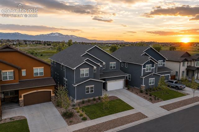 9692 Fairway Glen