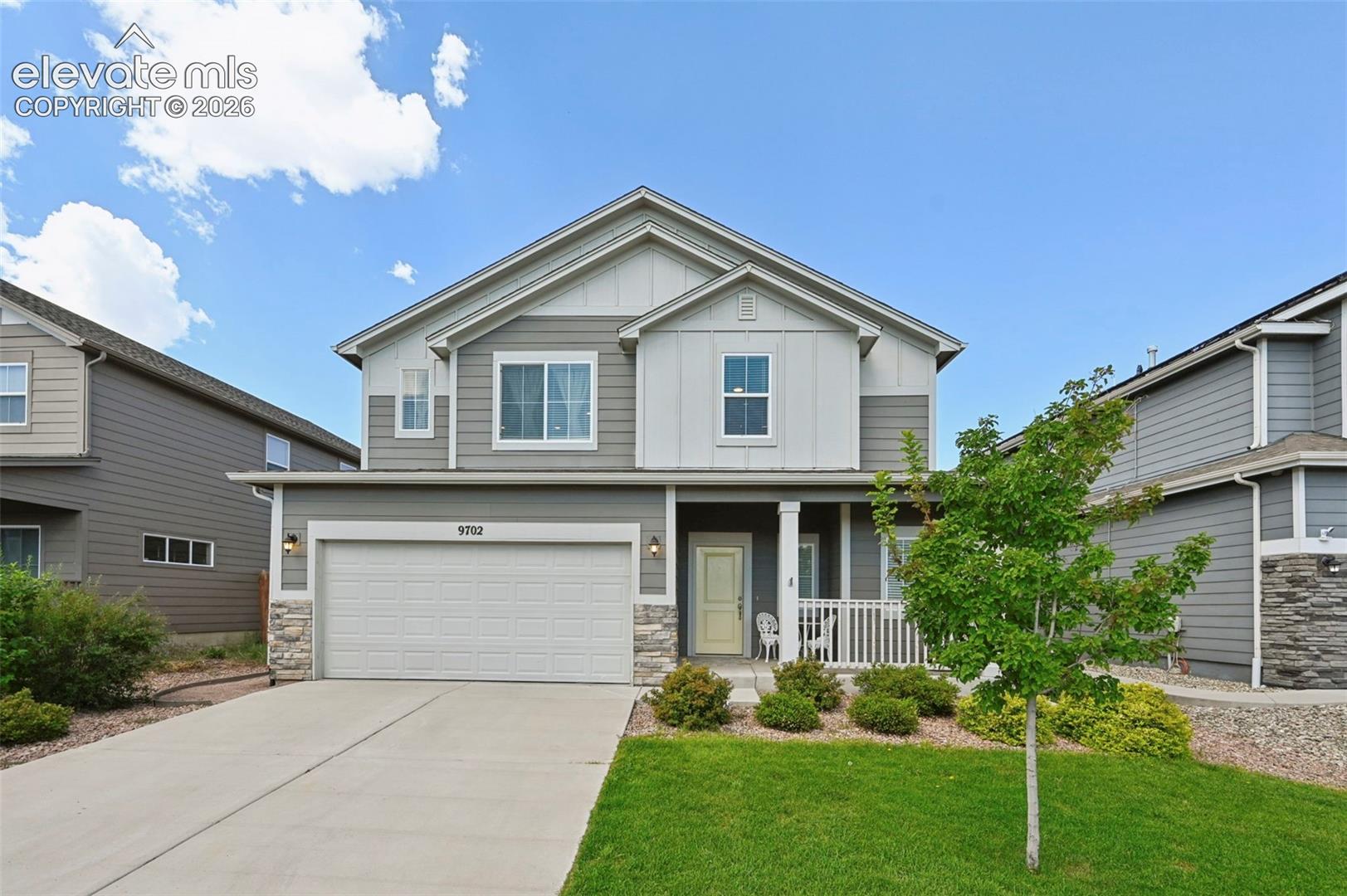 9702 Emerald vista Drive