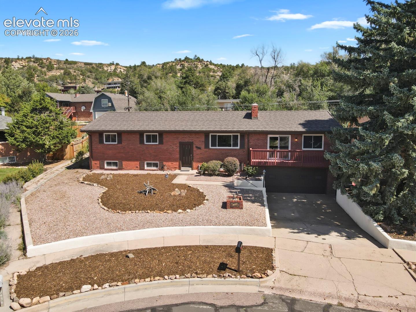 2440 San Carlos Circle