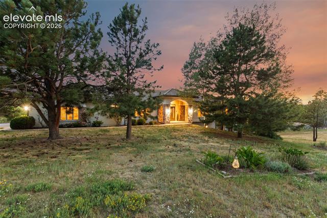 17576 Colonial Park