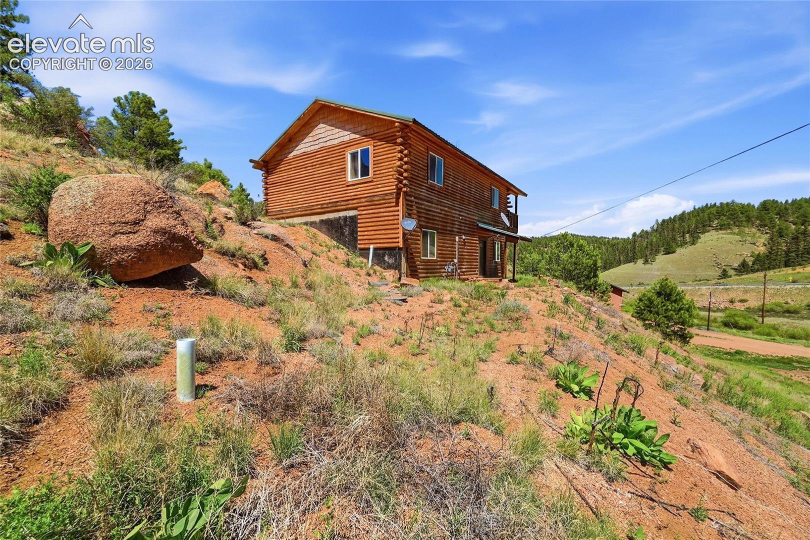 927 Stonehenge Drive