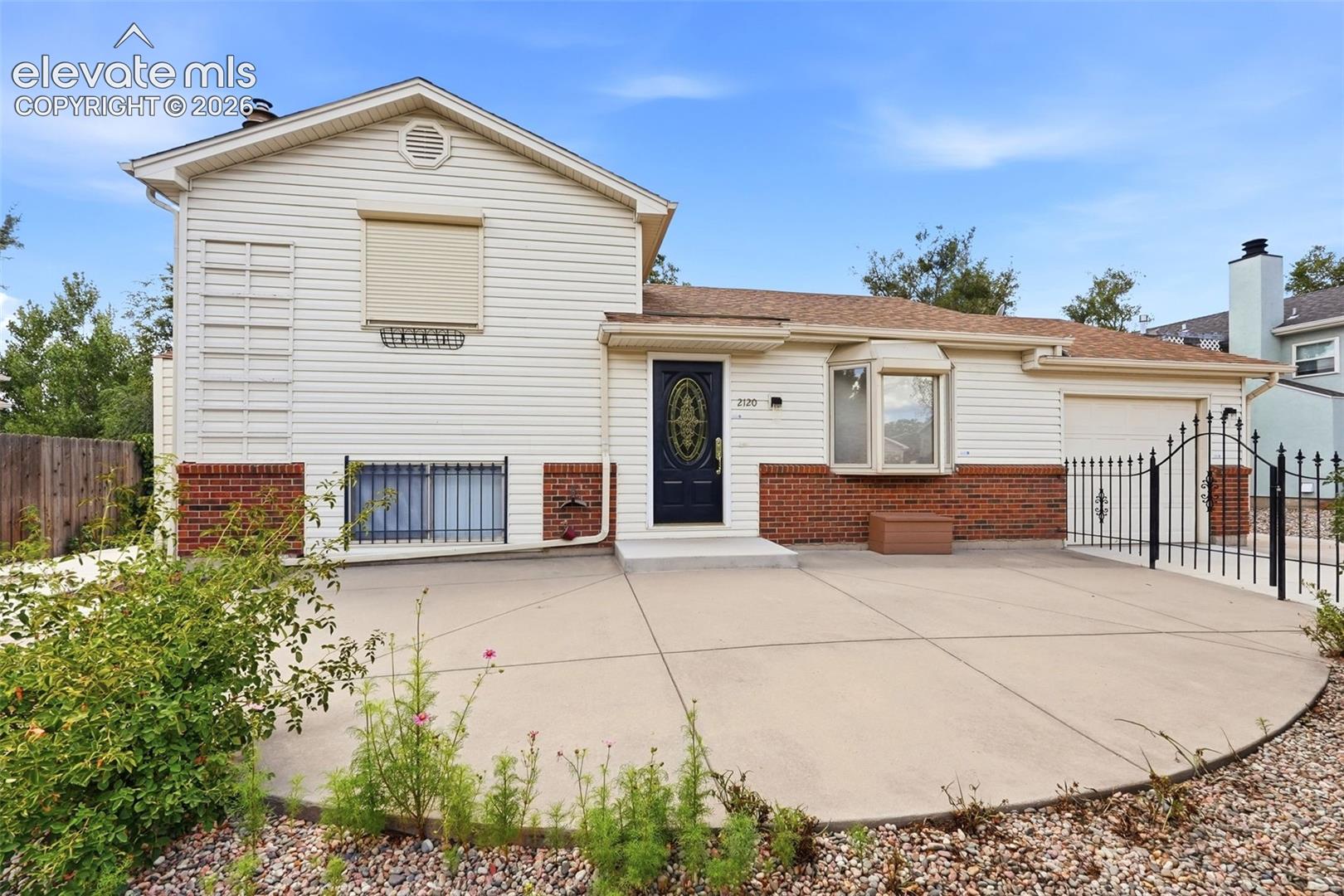 2120 Eddington Way
