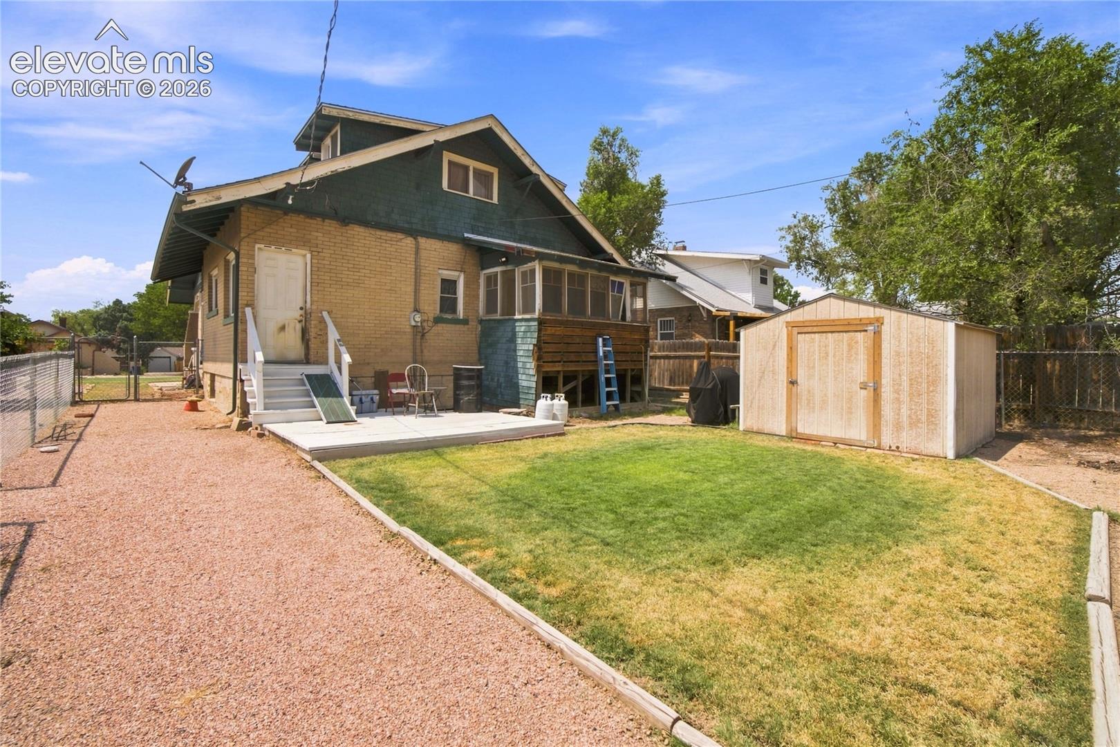 2714 High Street