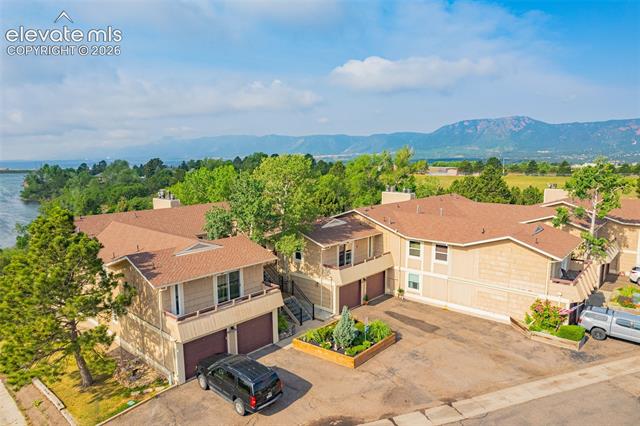 1658 Deer Creek