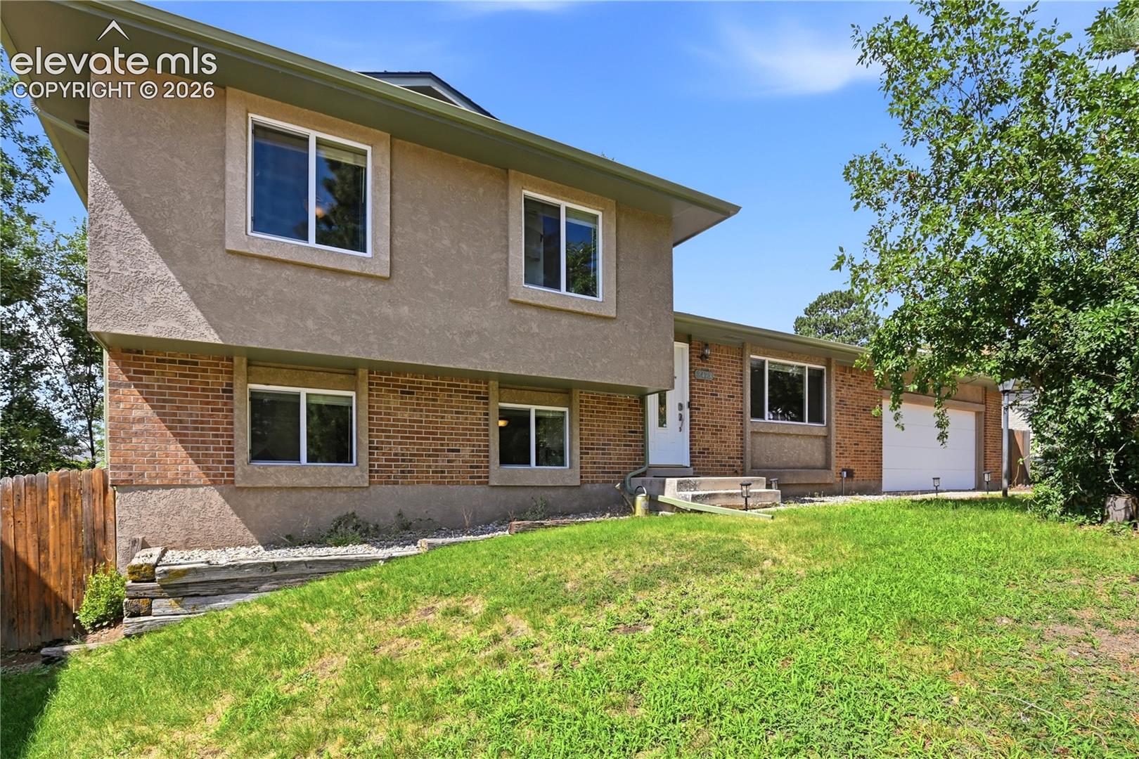 3473 Amador Circle