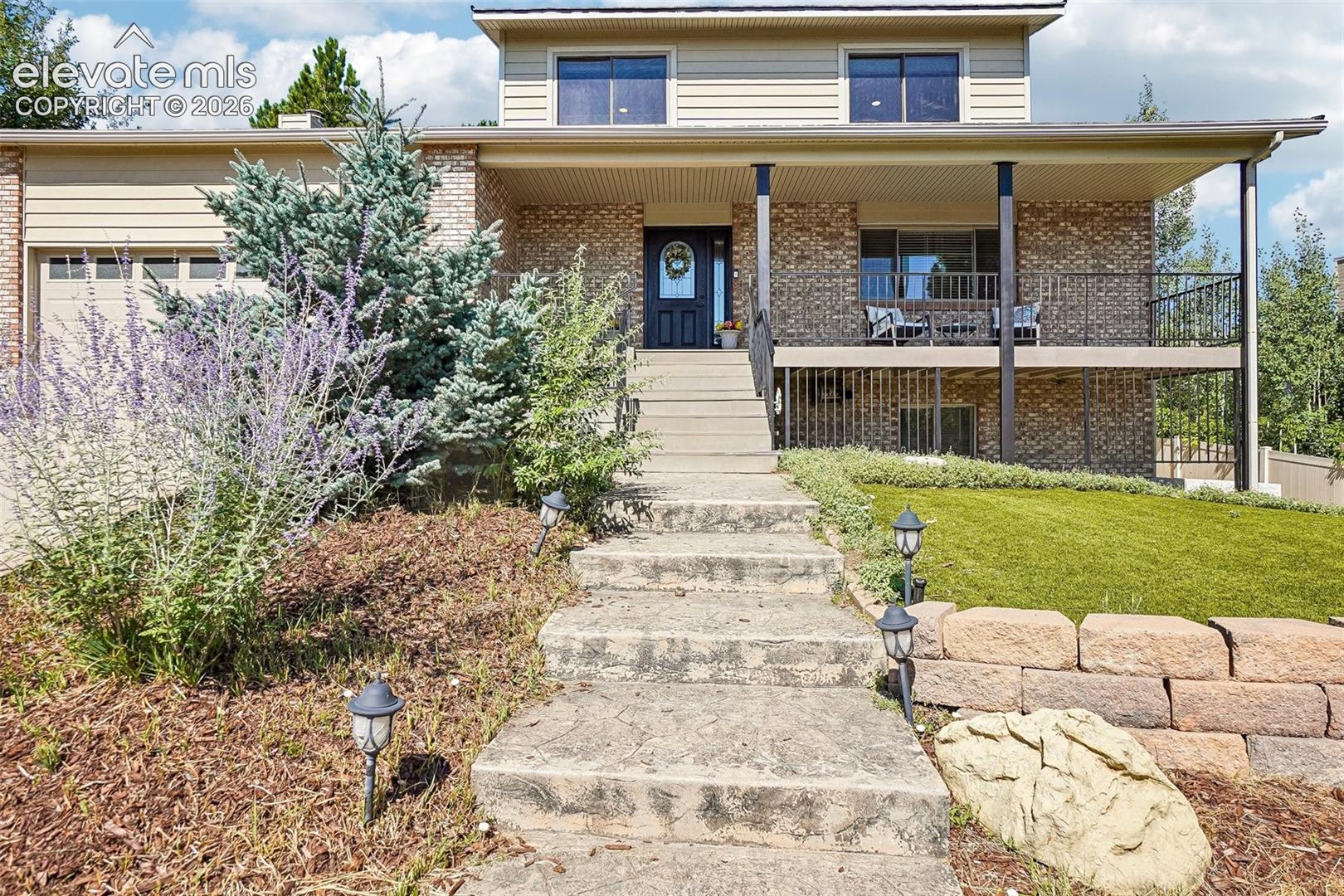 5368 Cliff Point Circle