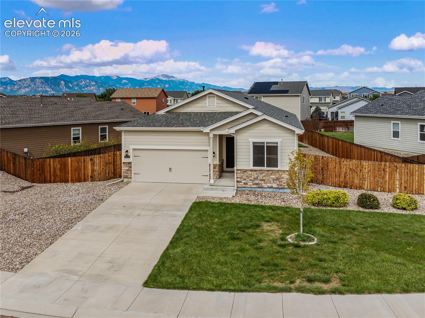 10219 Intrepid Way