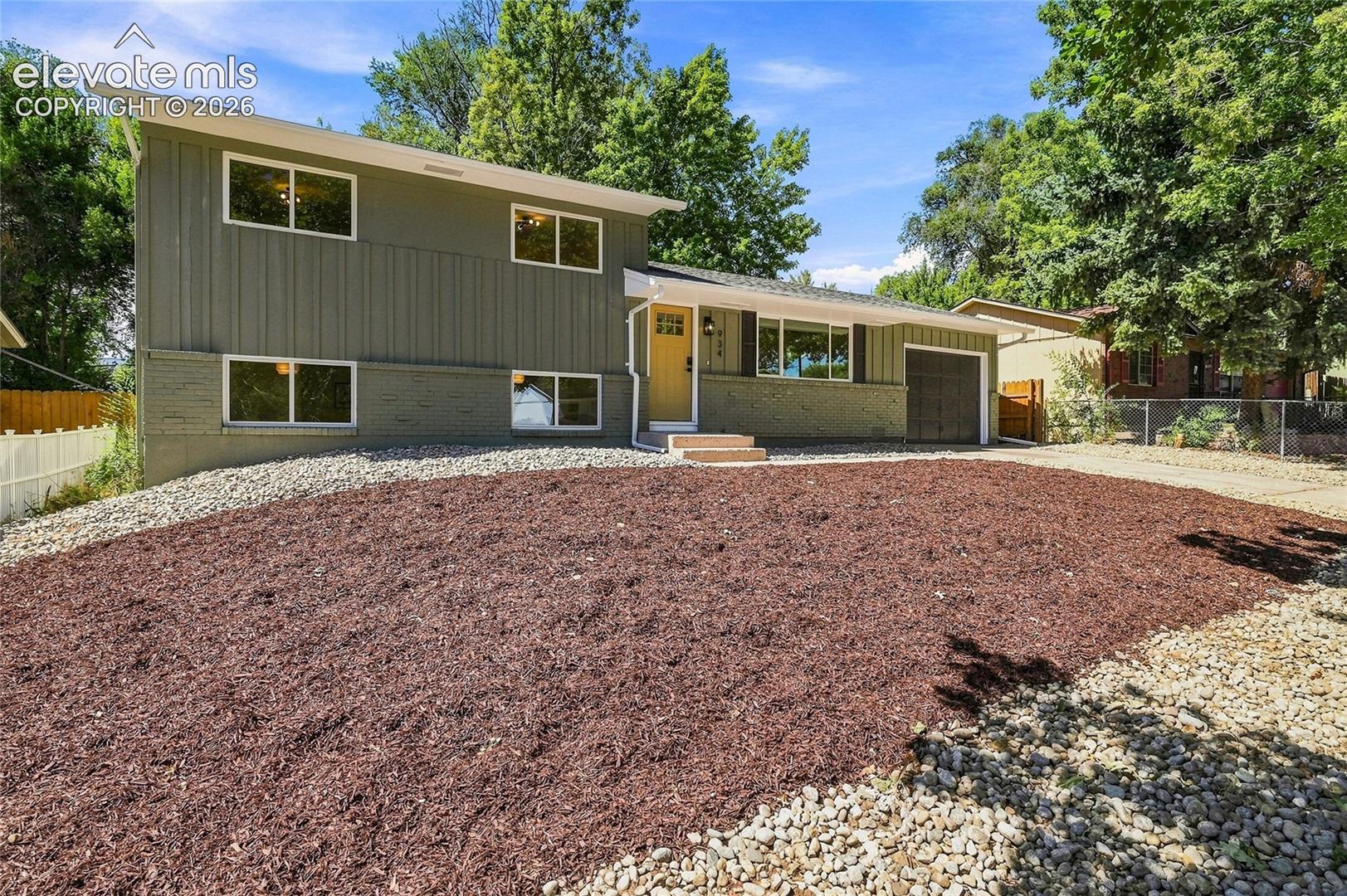 934 Bowser Drive