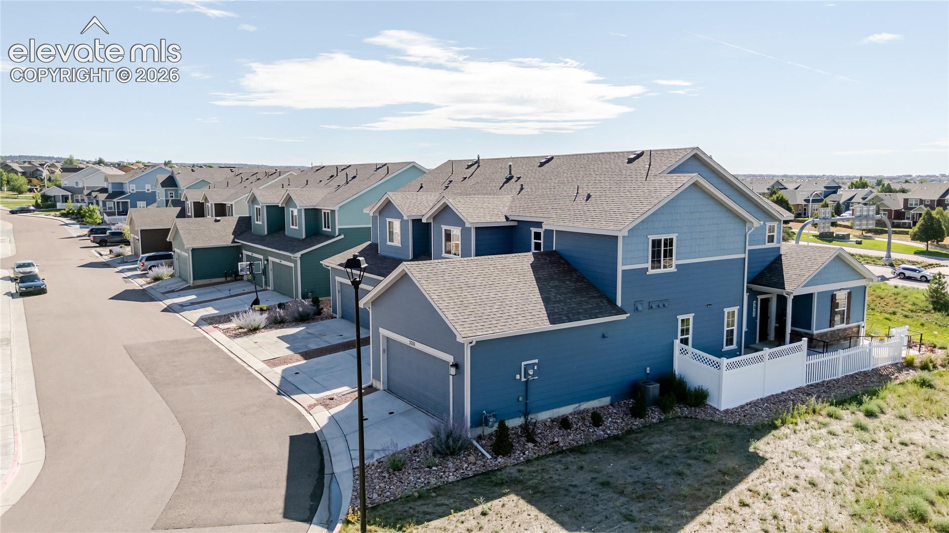 5211 Mountain Vista Heights