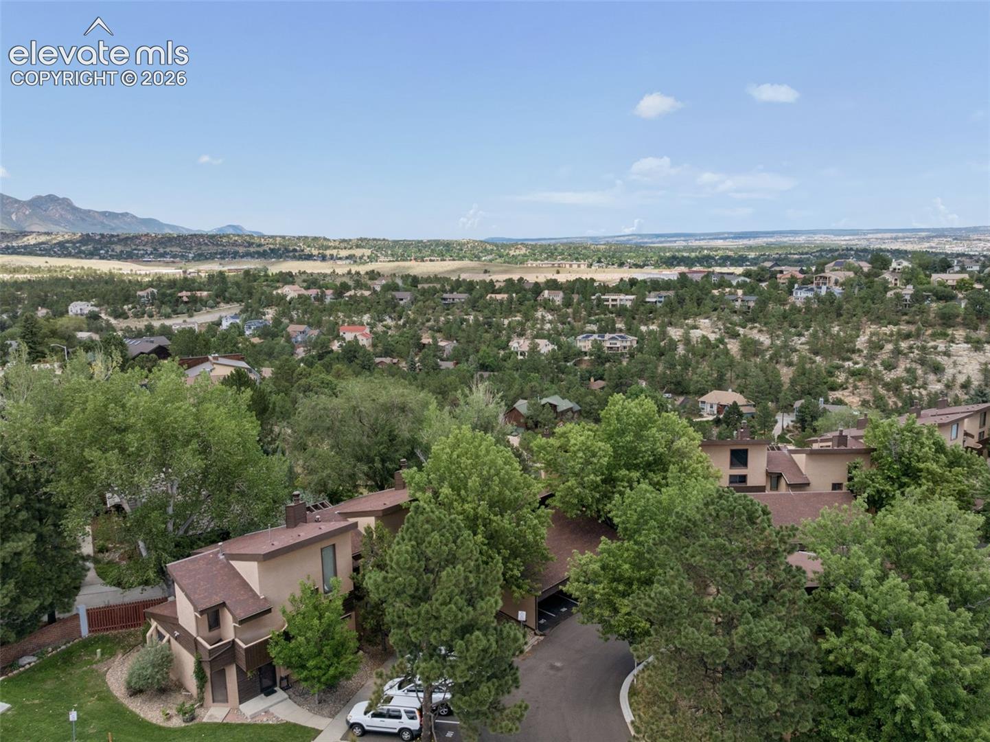 862 Pebblewood Drive