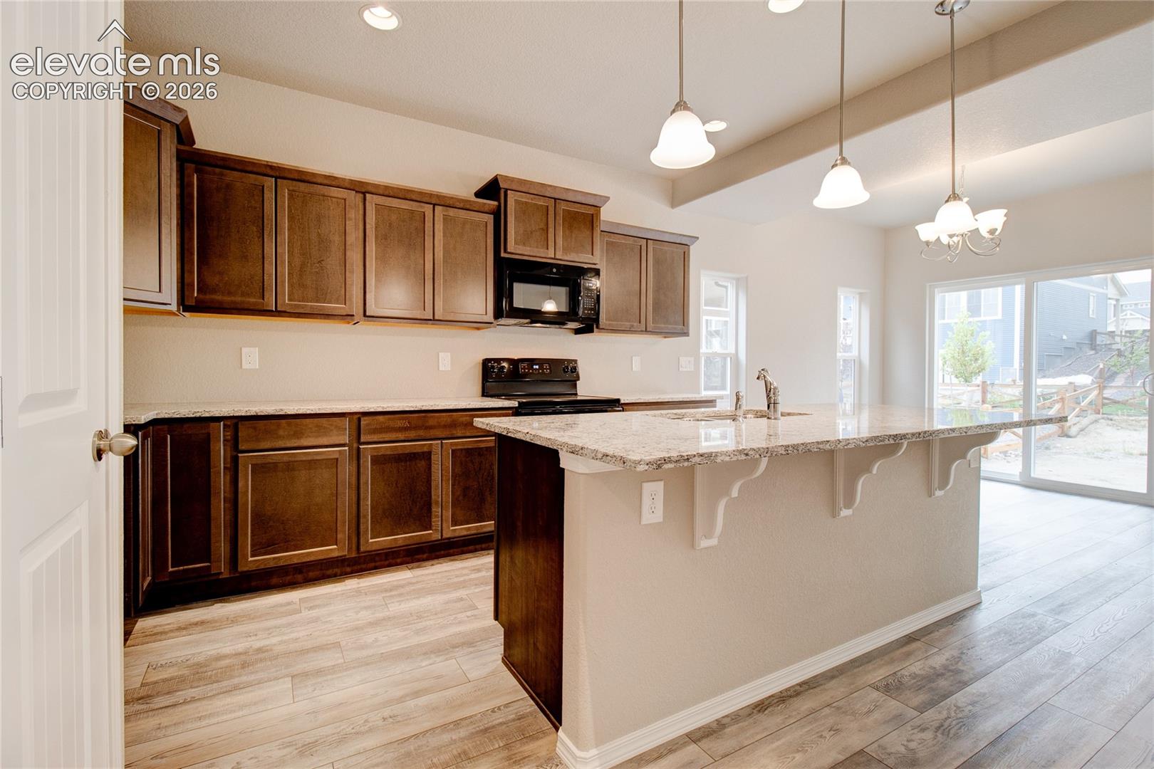 8561 Perkins Lane