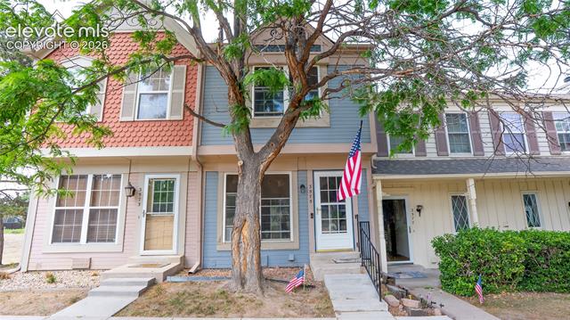 3575 Queen Anne