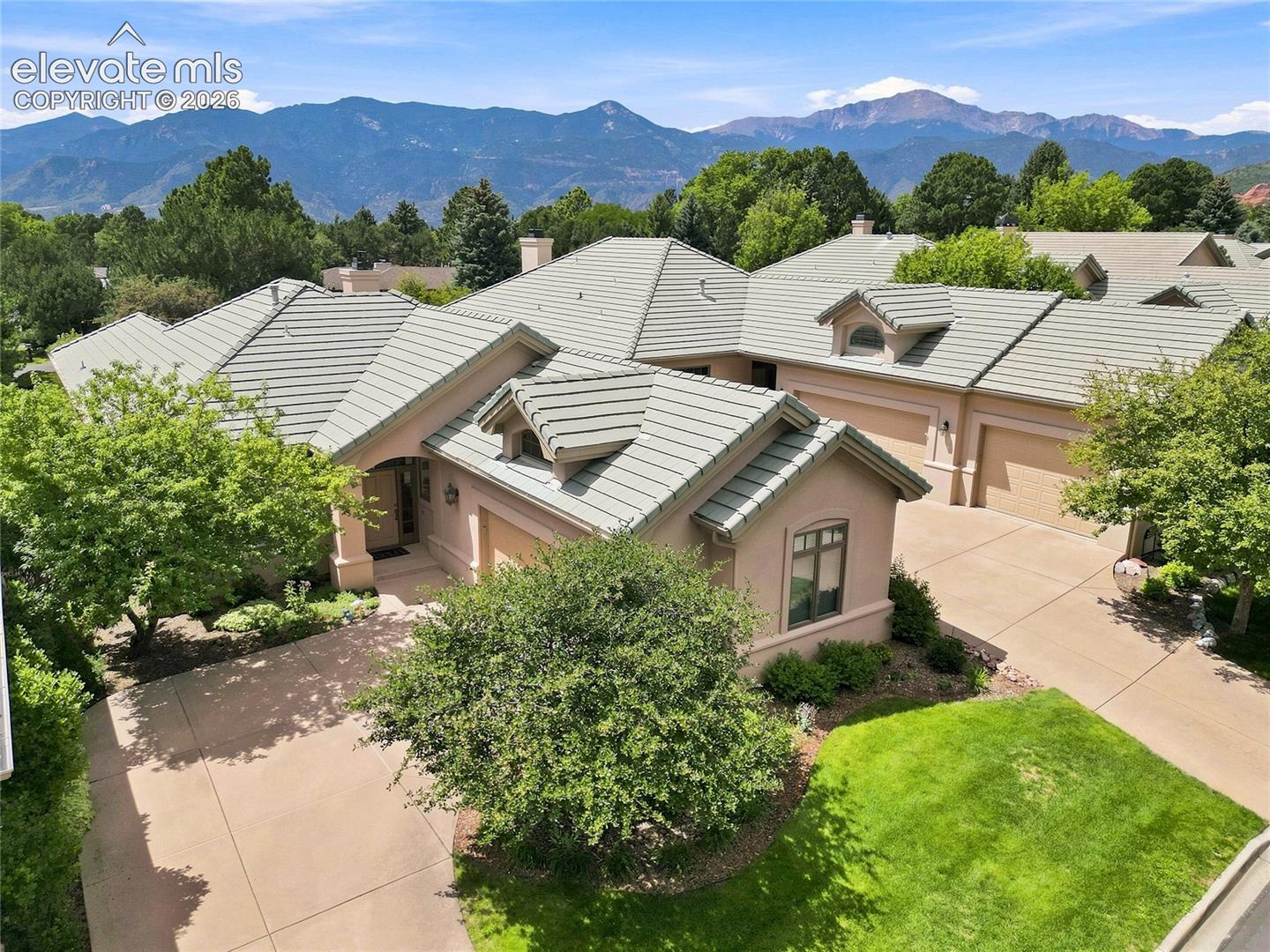 2585 Stagsleap Point