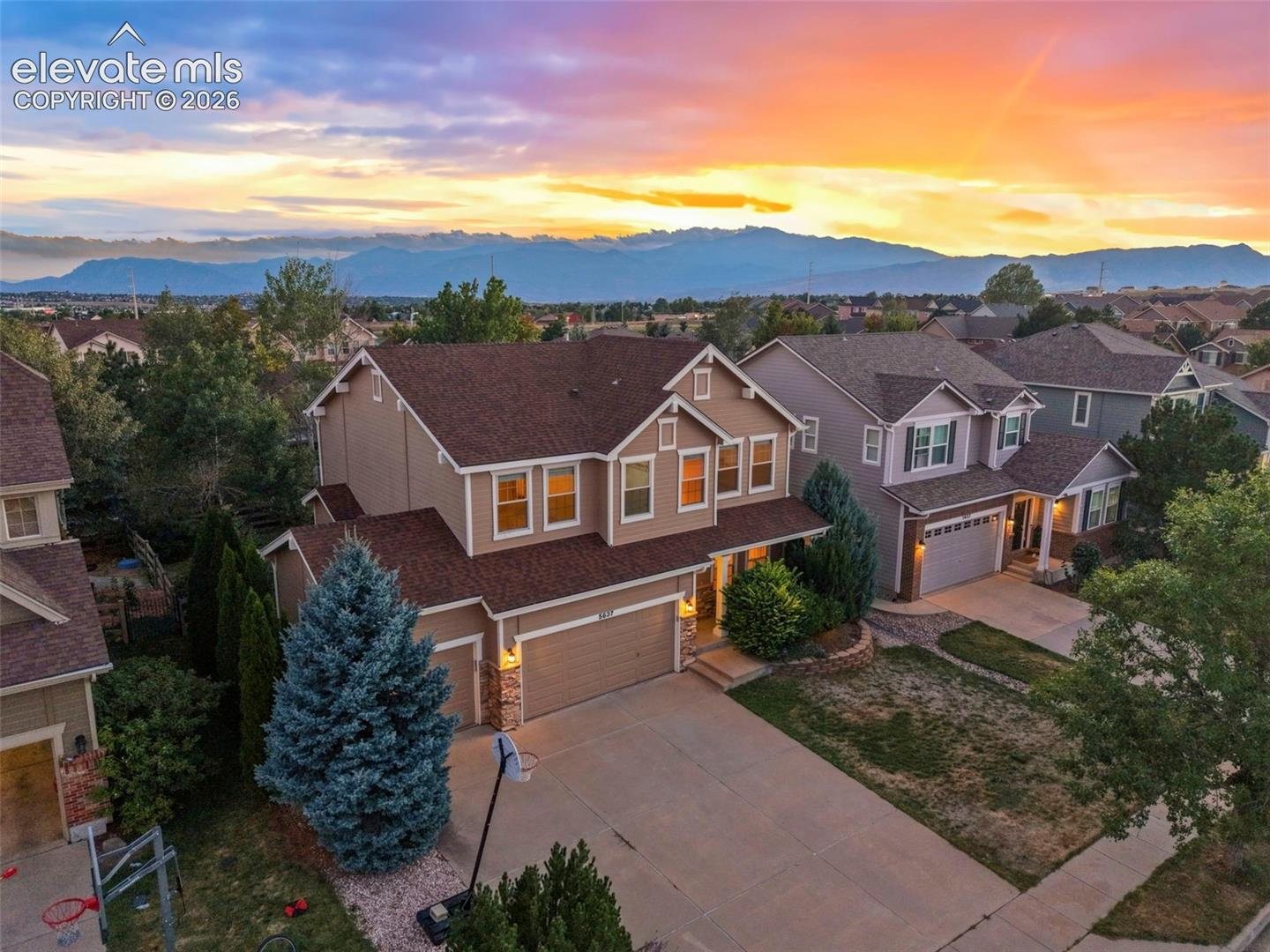5637 Cross Creek Drive