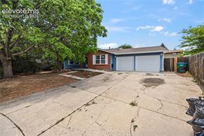 7409 Colonial