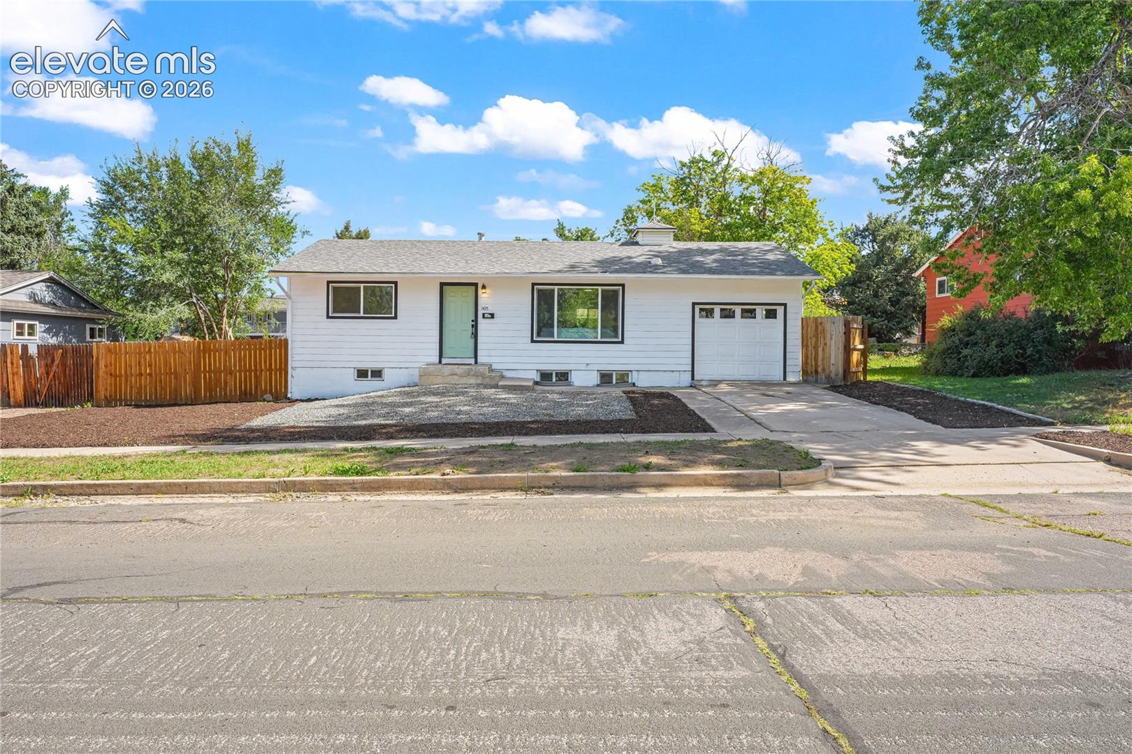 1425 Northview Drive