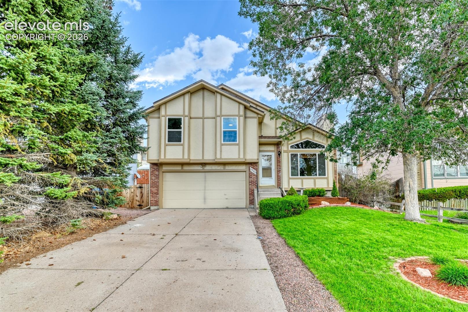 1240 Piros Drive