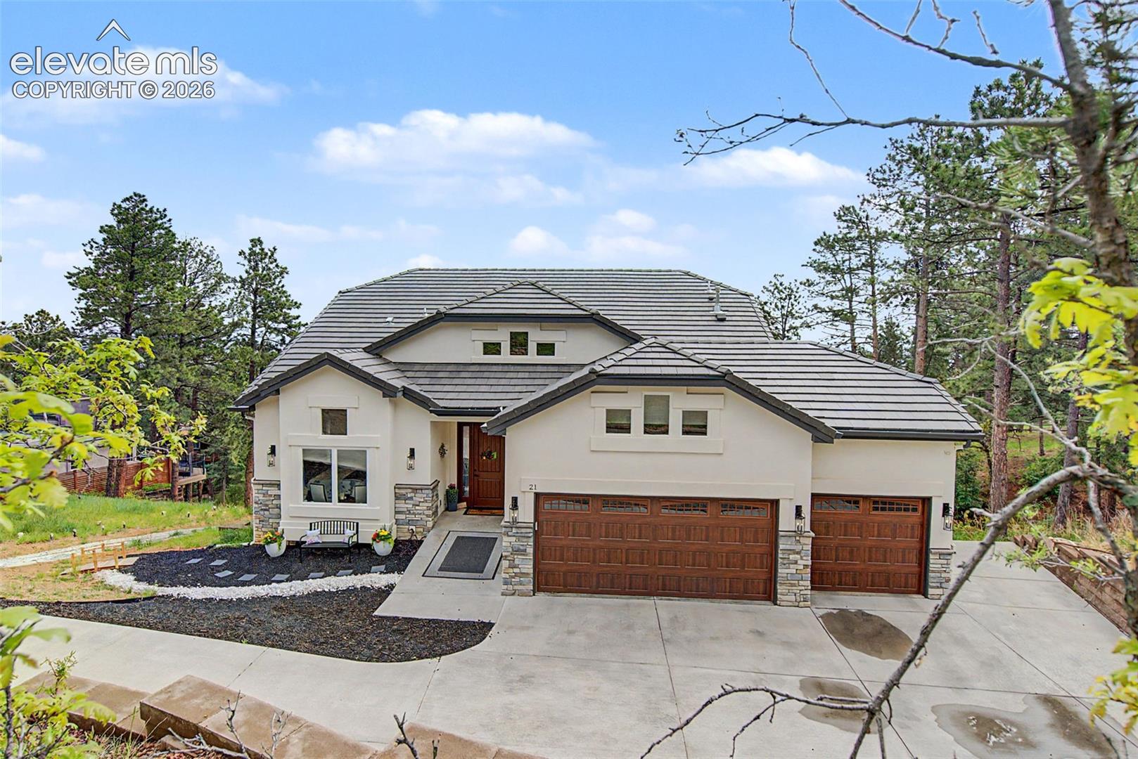 21 Leaming Road
